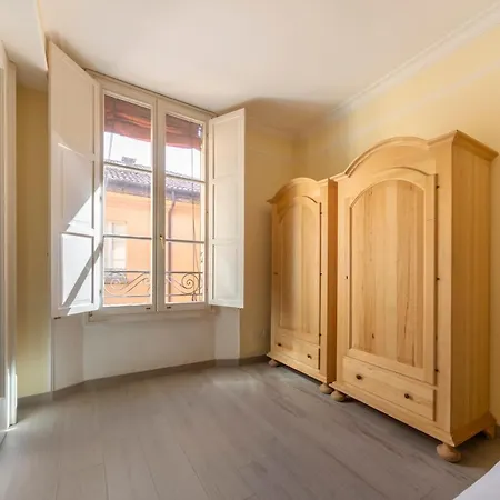 Ur-nest D'azeglio Apartment Bologna