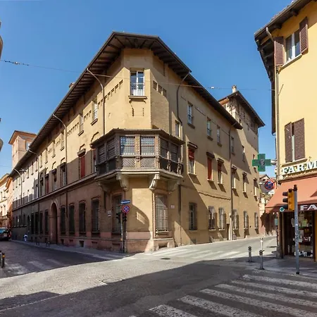 Ur-nest D'azeglio